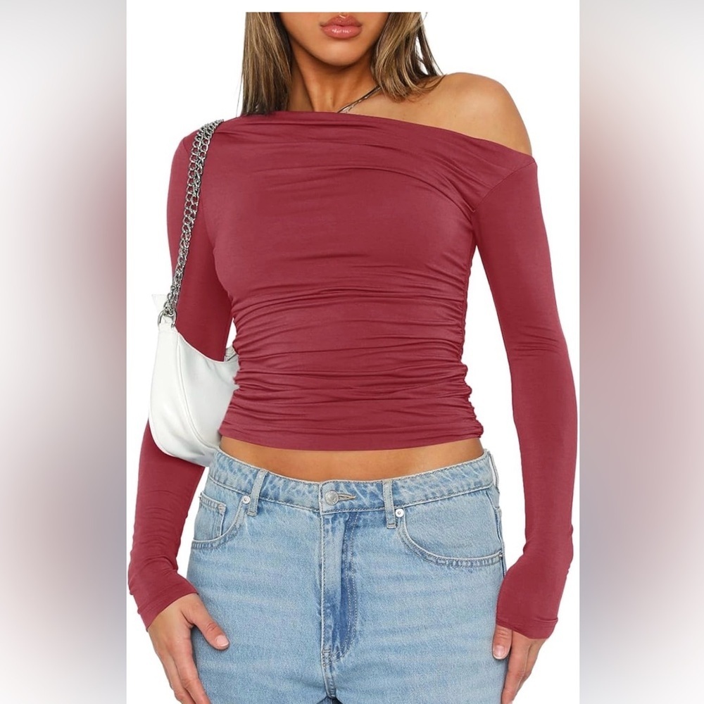 🆕Elegant Black Off-Shoulder Women's Top